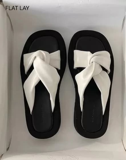 Women's Chic Knotted Puffy Strap Slide Sandals – White & Black — image 2
