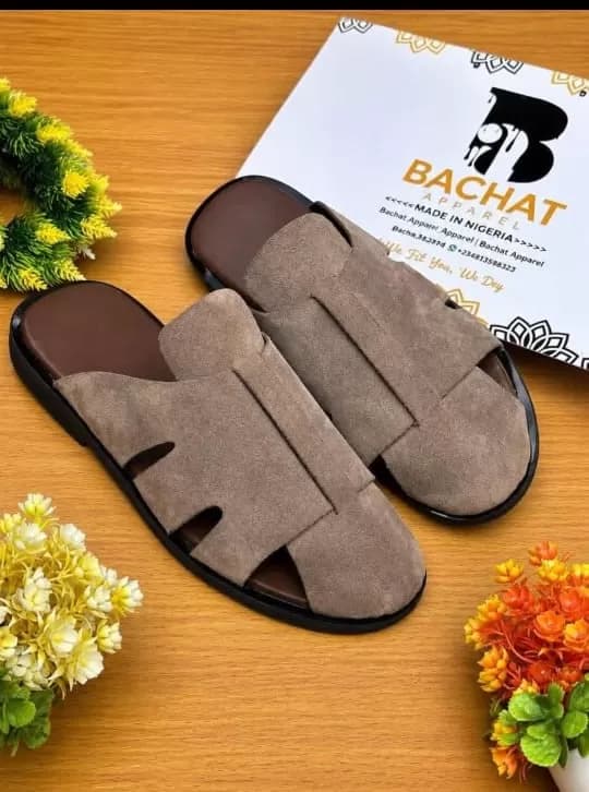 Bachat Apparel Men's Suede Closed-Toe Casual Sandals — image 2