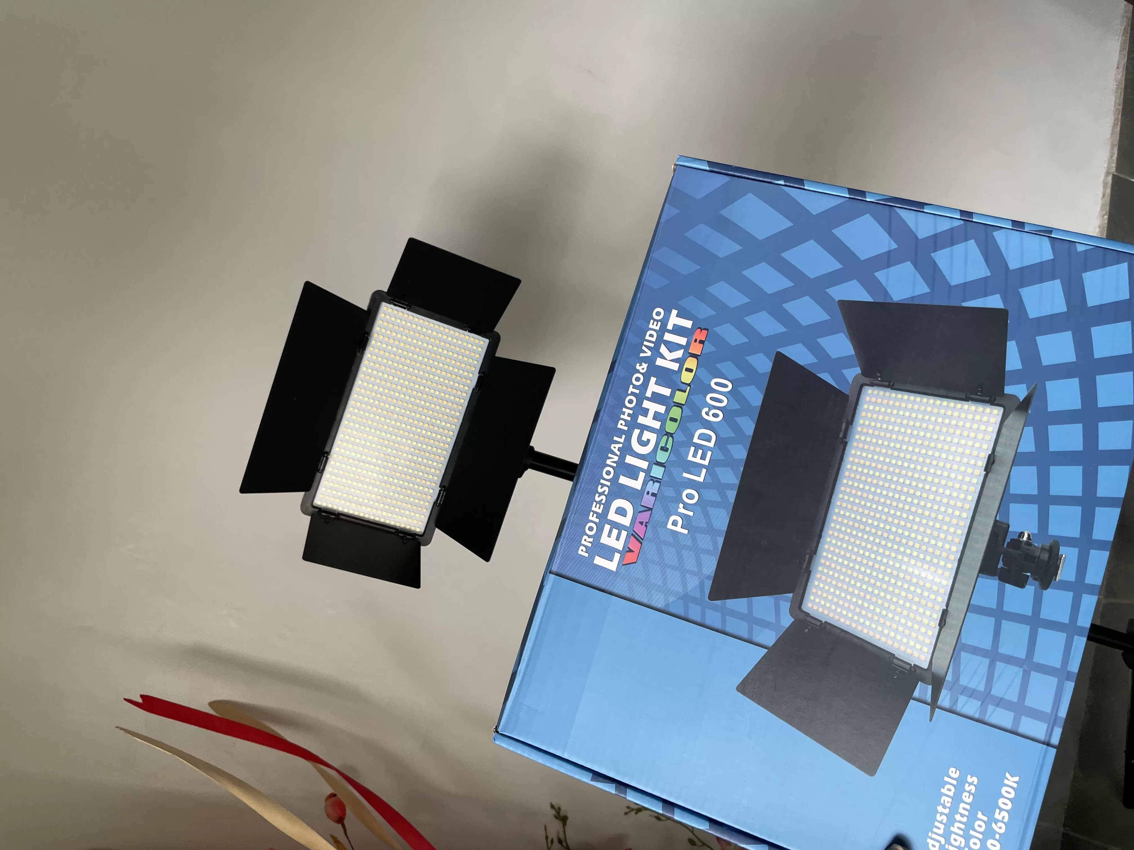 Led 600 — image 1
