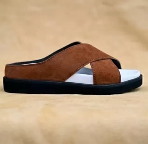Men's Minimalist Criss-Cross Suede Slide Sandals — image 4
