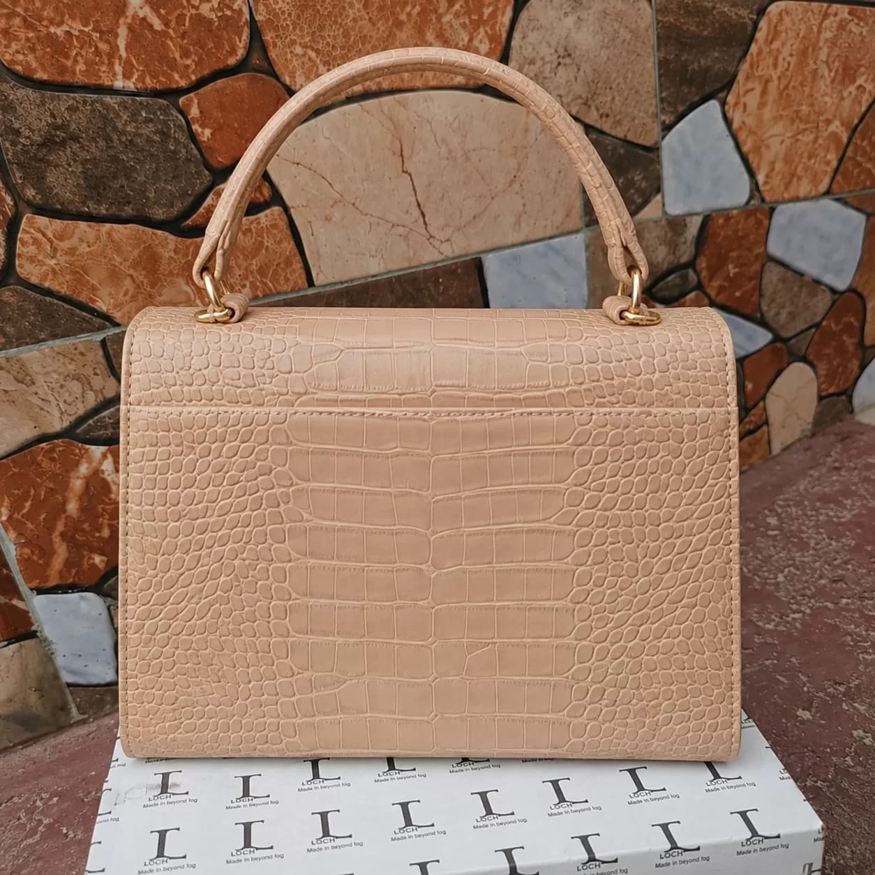 Elegant Nude Crocodile-Embossed Top-Handle Handbag with Accent Lock — image 3