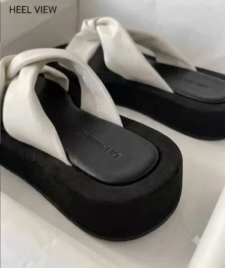 Women's Chic Knotted Puffy Strap Slide Sandals – White & Black — image 4